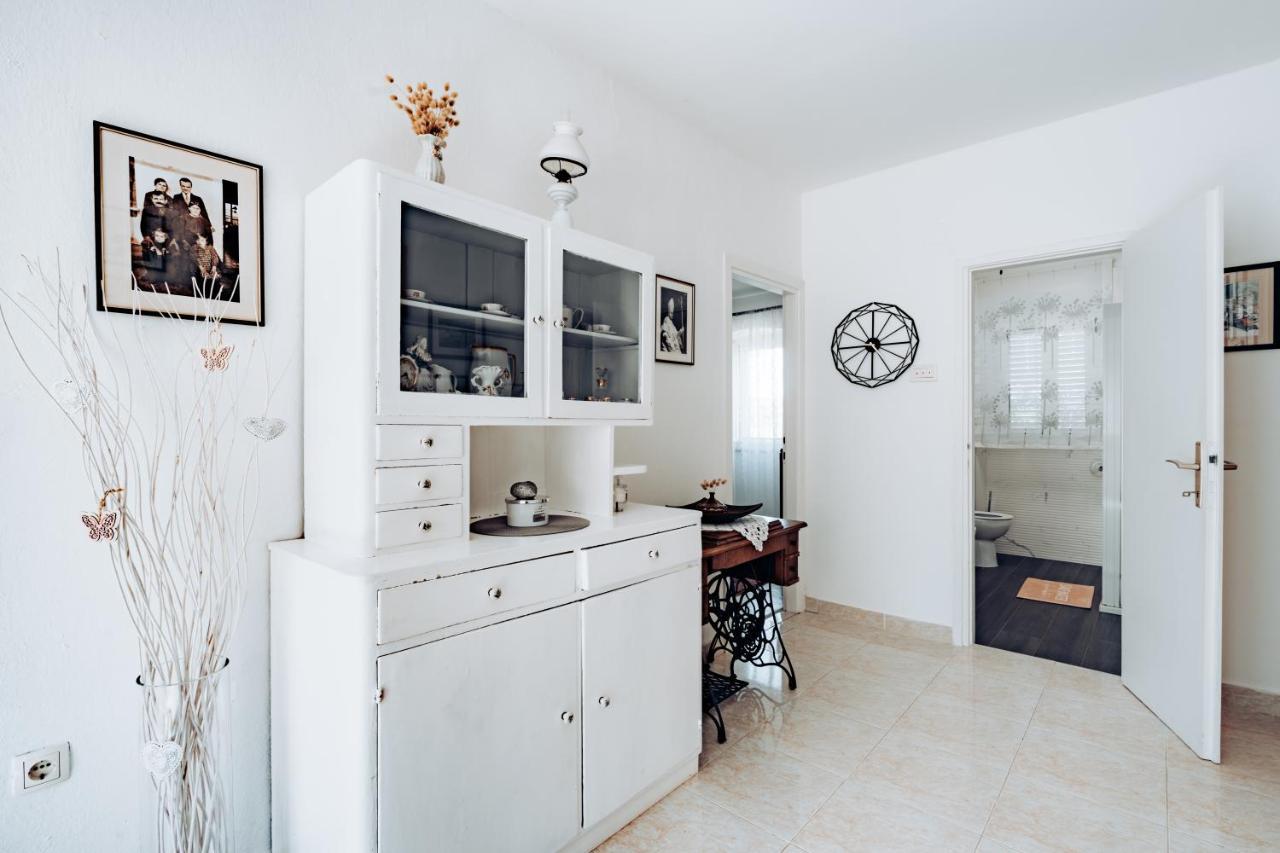 ולי ראט Guest House Sakarun מראה חיצוני תמונה